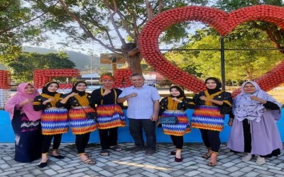 Ekskul Tari SMA Negeri 4 Balikpapan Mengikuti Roadshow HUT ke-16 TVRI Daerah Khusus Ibukota Jakarta